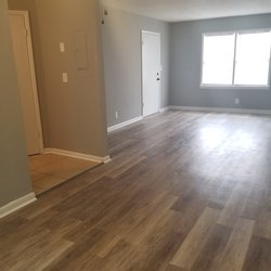 livingroom at Ashley Oaks Apartments located in Perry, GA
