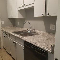 kitchen at Ashley Oaks Apartments located in Perry, GA