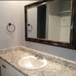 bathroom at Ashley Oaks Apartments located in Perry, GA